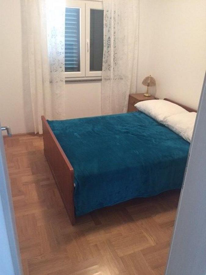 Apartment Jure 斯拉汀 外观 照片